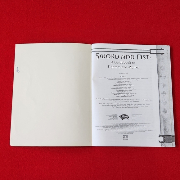 🗡️🥋 Dungeons & Dragons: Sword and Fist – A Guidebook to Fighters and Monks - Picture 11 of 15
